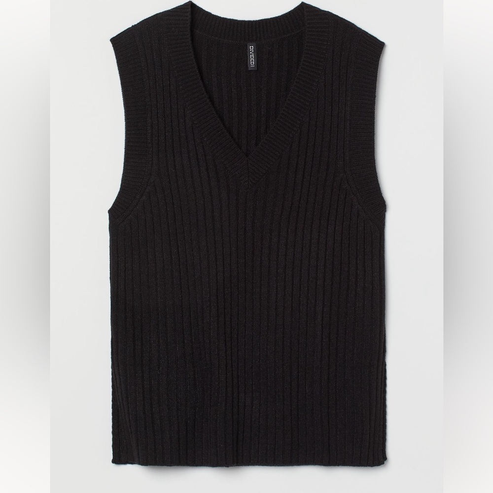 Ribbed Knit Sweater Vest